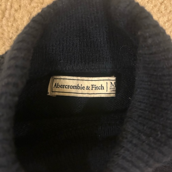 Abercrombie & Fitch Fair Isle Knit Sweater - Picture 4 of 5